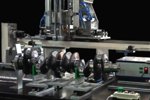 Digital Metrology Accurate Gauging & Instruments shop floor measurement of roundness and harmonic detailsof crankshafts.