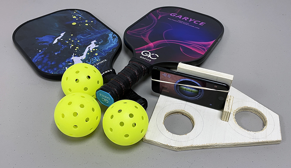 pickleball paddle surface texture - Garyce and Vufoxt comparison
